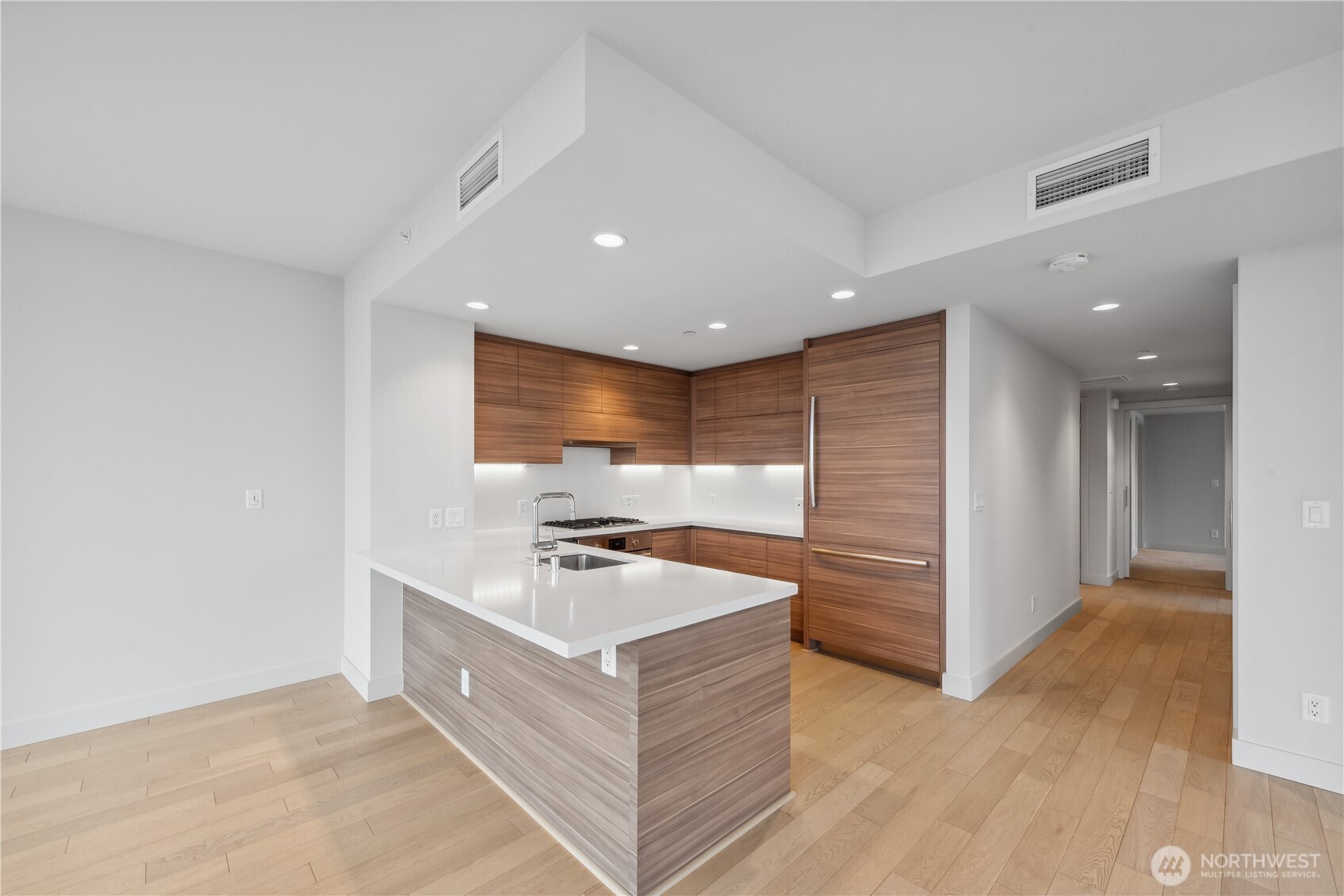 583 Battery Street Seattle WA 98121