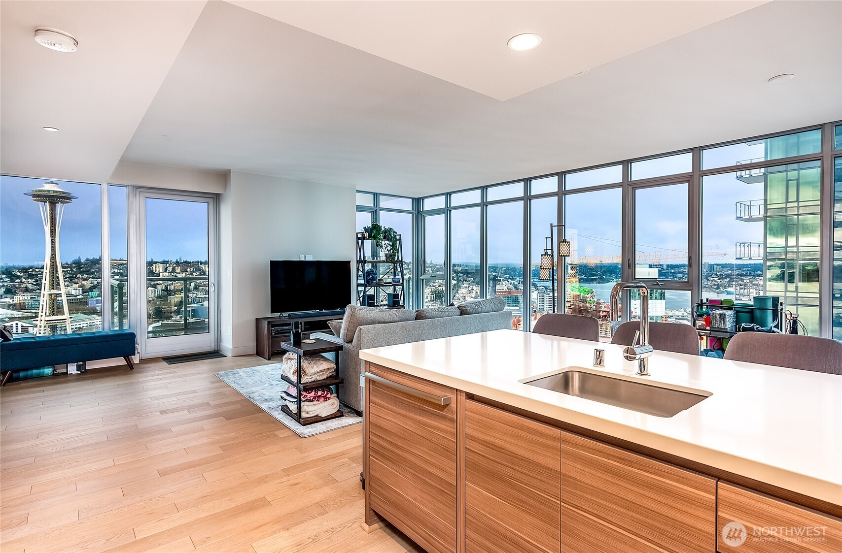 583 Battery Street Seattle WA 98121