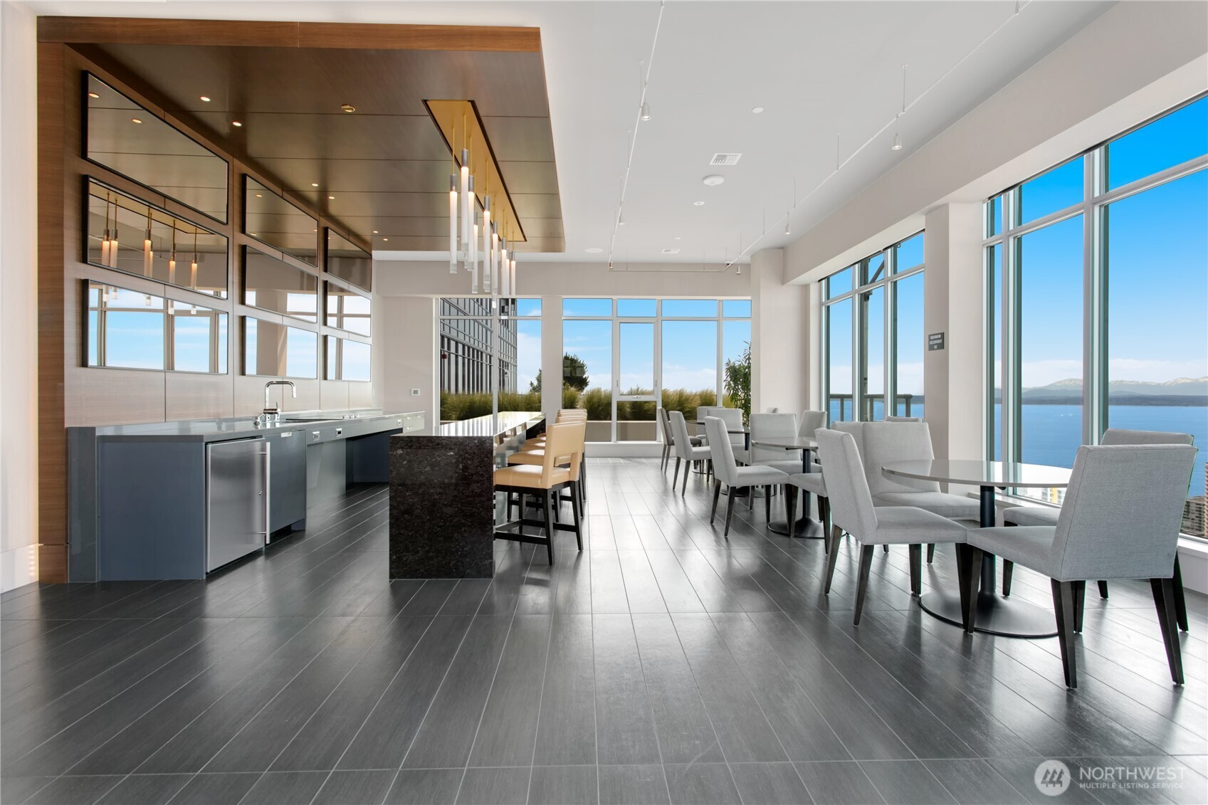 583 Battery Street Seattle WA 98121