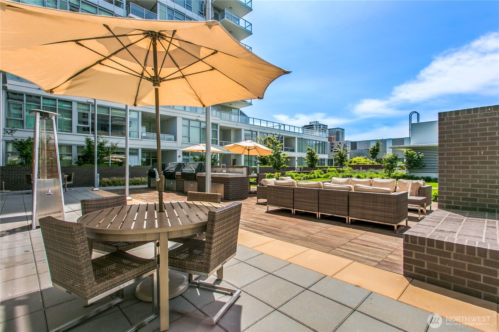 583 Battery Street Seattle WA 98121