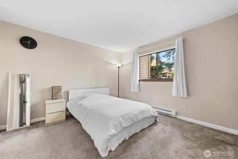 1002 S 312th Federal Way WA 98003