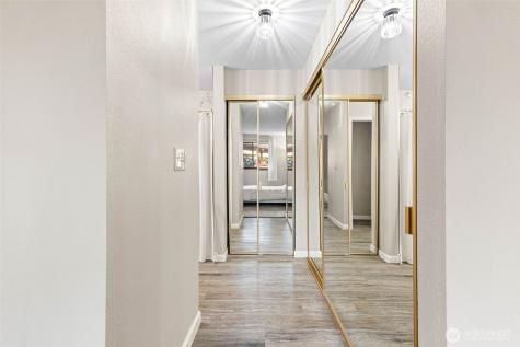 1002 S 312th Federal Way WA 98003
