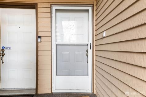 1002 S 312th Federal Way WA 98003