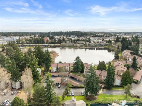 1002 S 312th Federal Way WA 98003