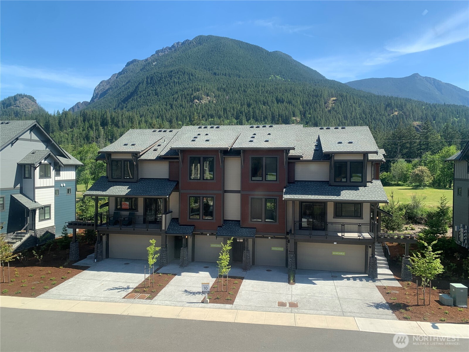 1956 SE 12th Street North Bend WA 98045