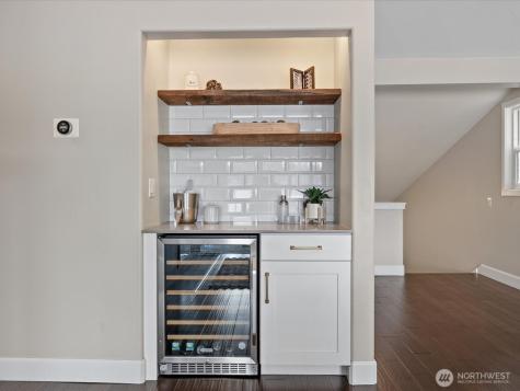 17412 NE 40th Place Redmond WA 98052