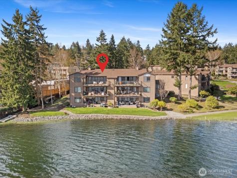 17412 NE 40th Place Redmond WA 98052