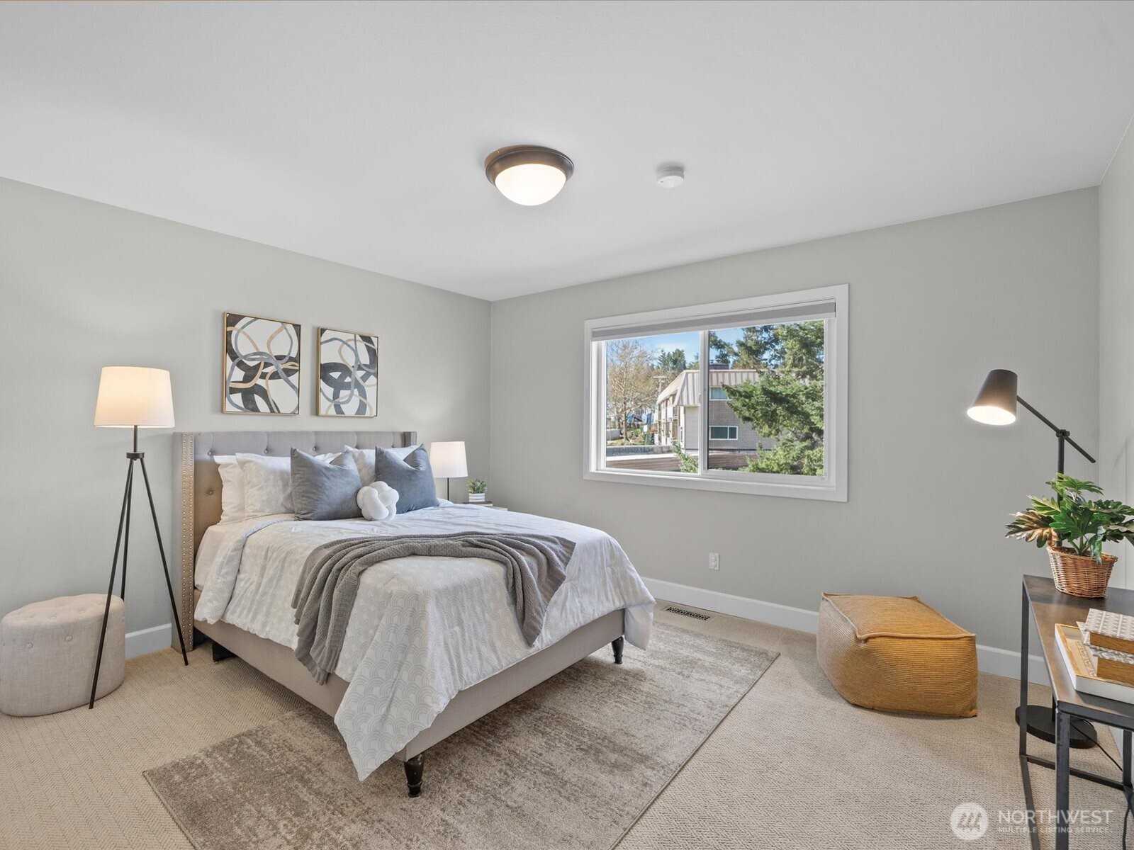 17412 NE 40th Place Redmond WA 98052