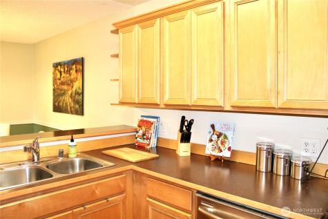 2532 S 317th Street Federal Way WA 98003