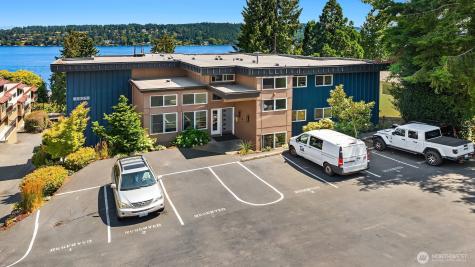 3825 155th Lake Forest Park WA 98155