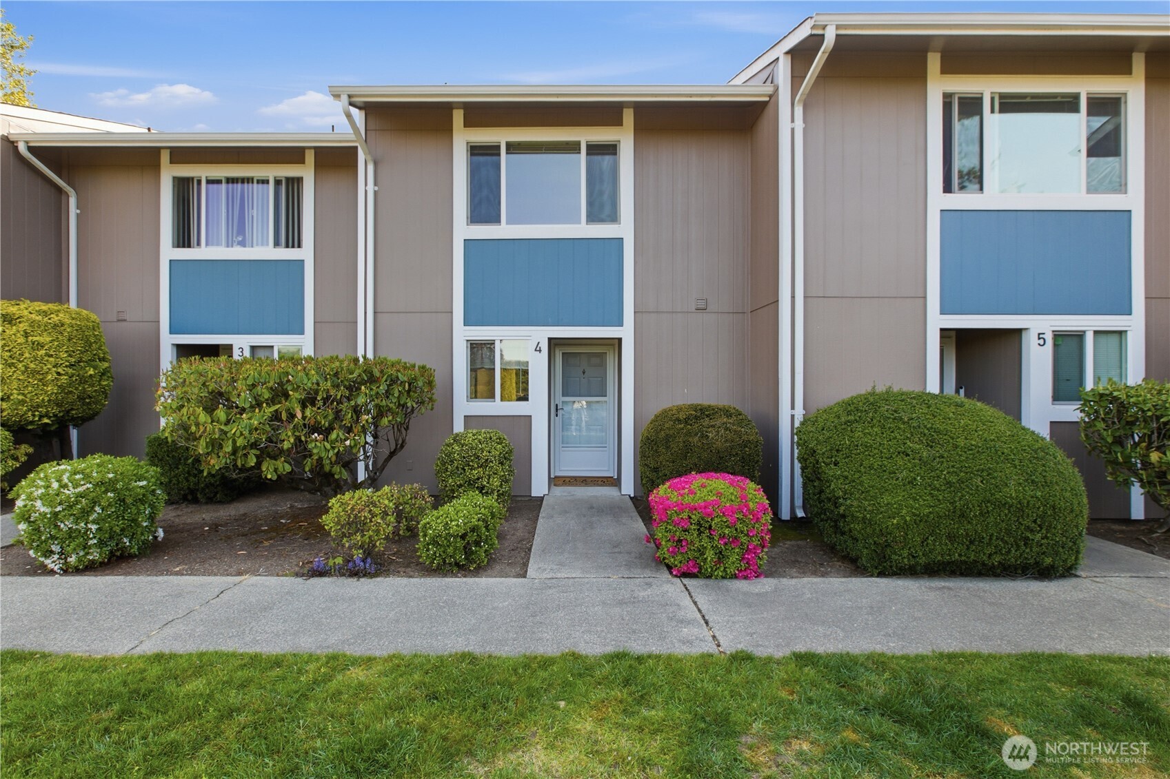25426 106th Avenue SE Kent WA 98030