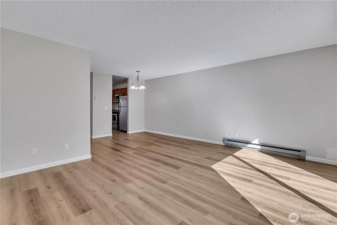 25426 106th Avenue SE Kent WA 98030