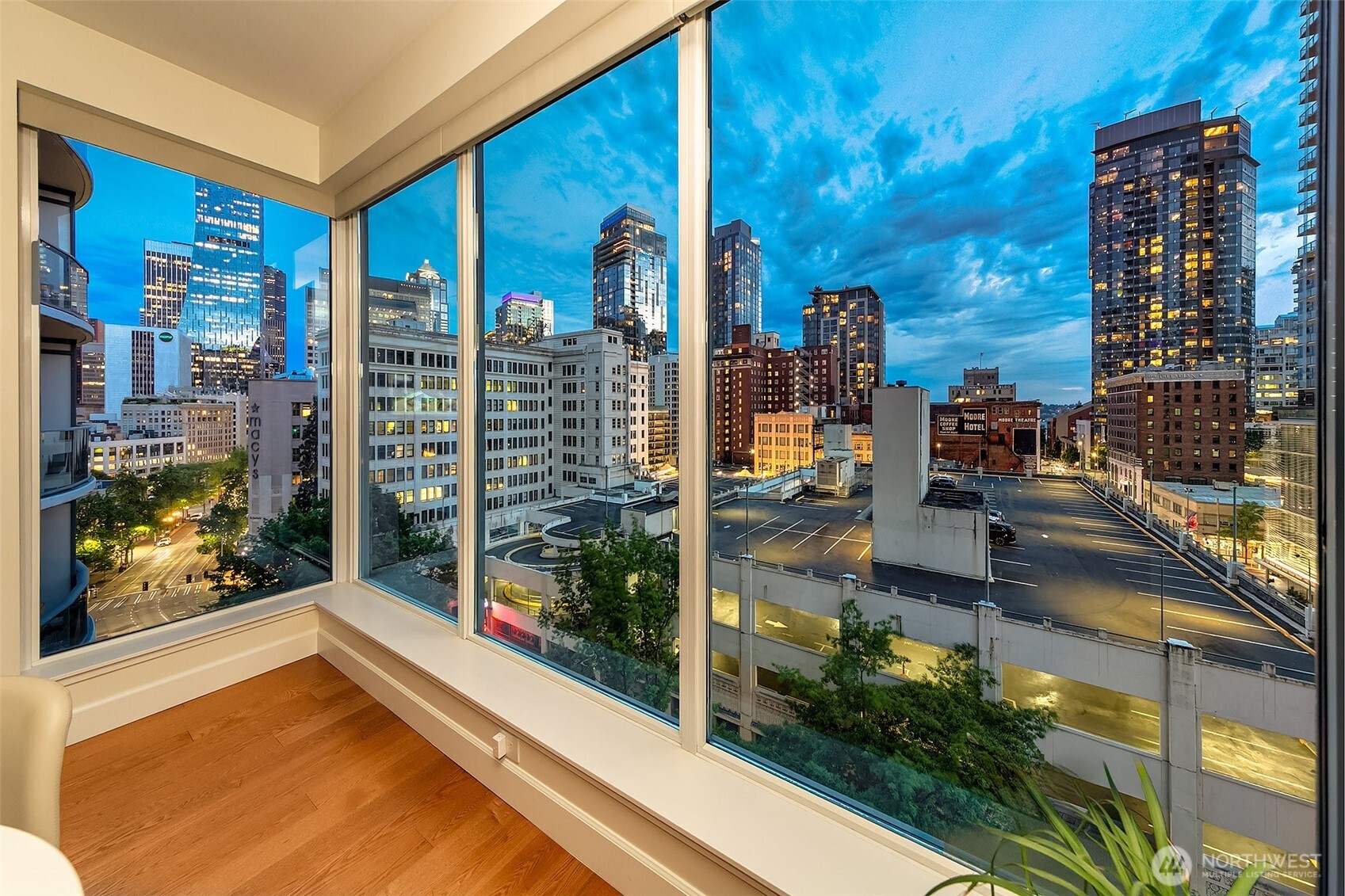 1920 4th Avenue Seattle WA 98101