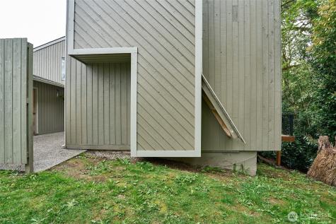 10822 SE 260th Street Kent WA 98030