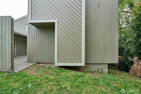 10822 SE 260th Street Kent WA 98030