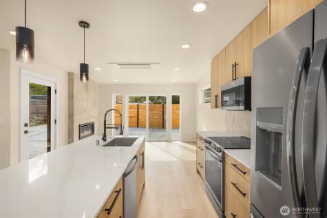 317 NW 87th Street Seattle WA 98117