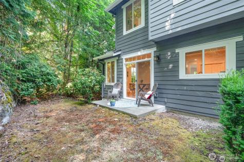 5523 Lakemont Boulevard SE Bellevue WA 98006