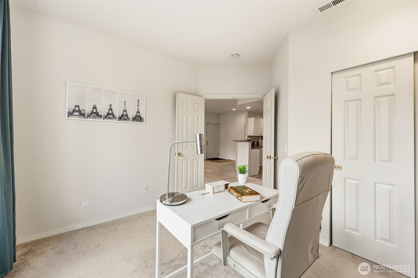 2046 Newport Way NW Issaquah WA 98027