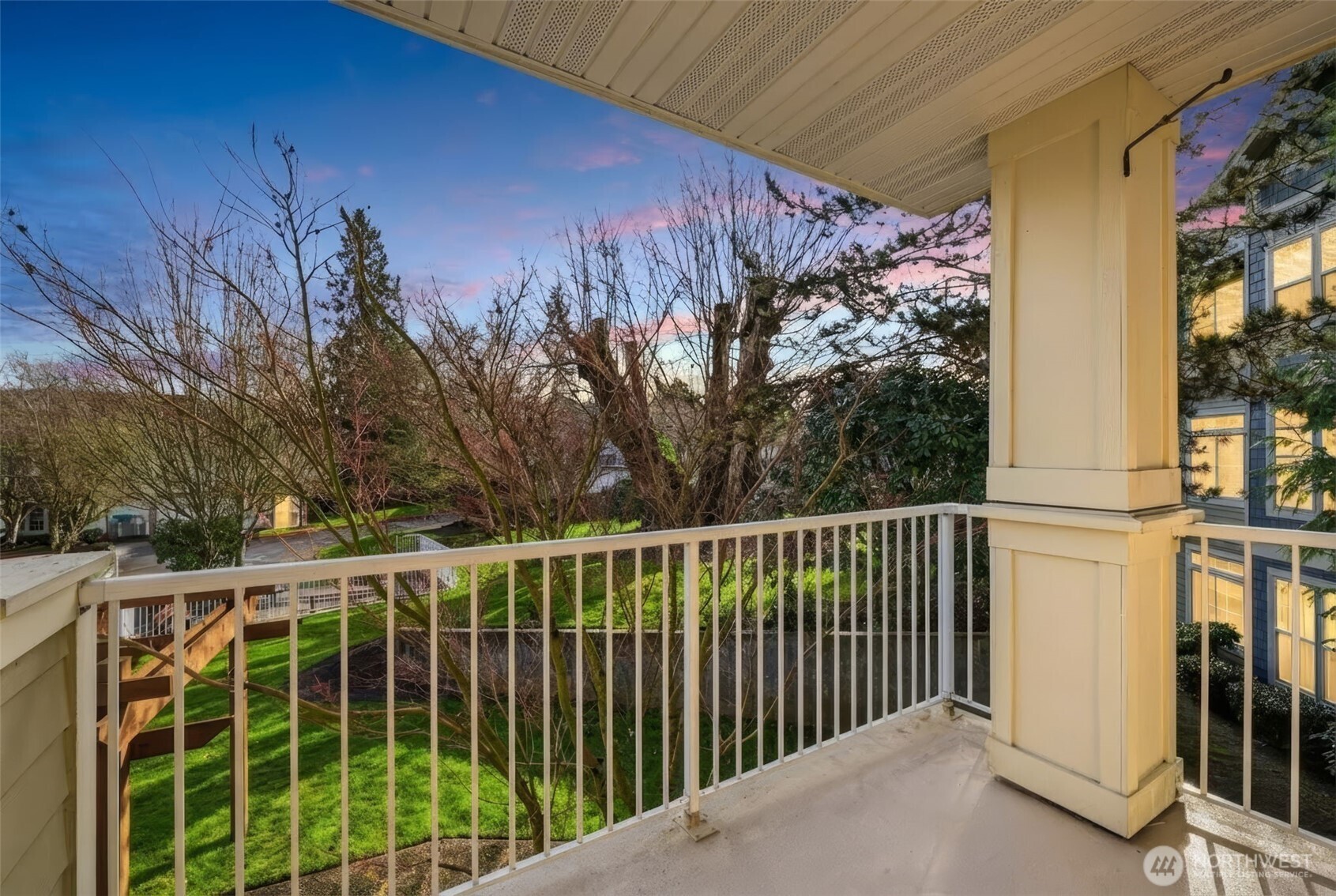 2046 Newport Way NW Issaquah WA 98027