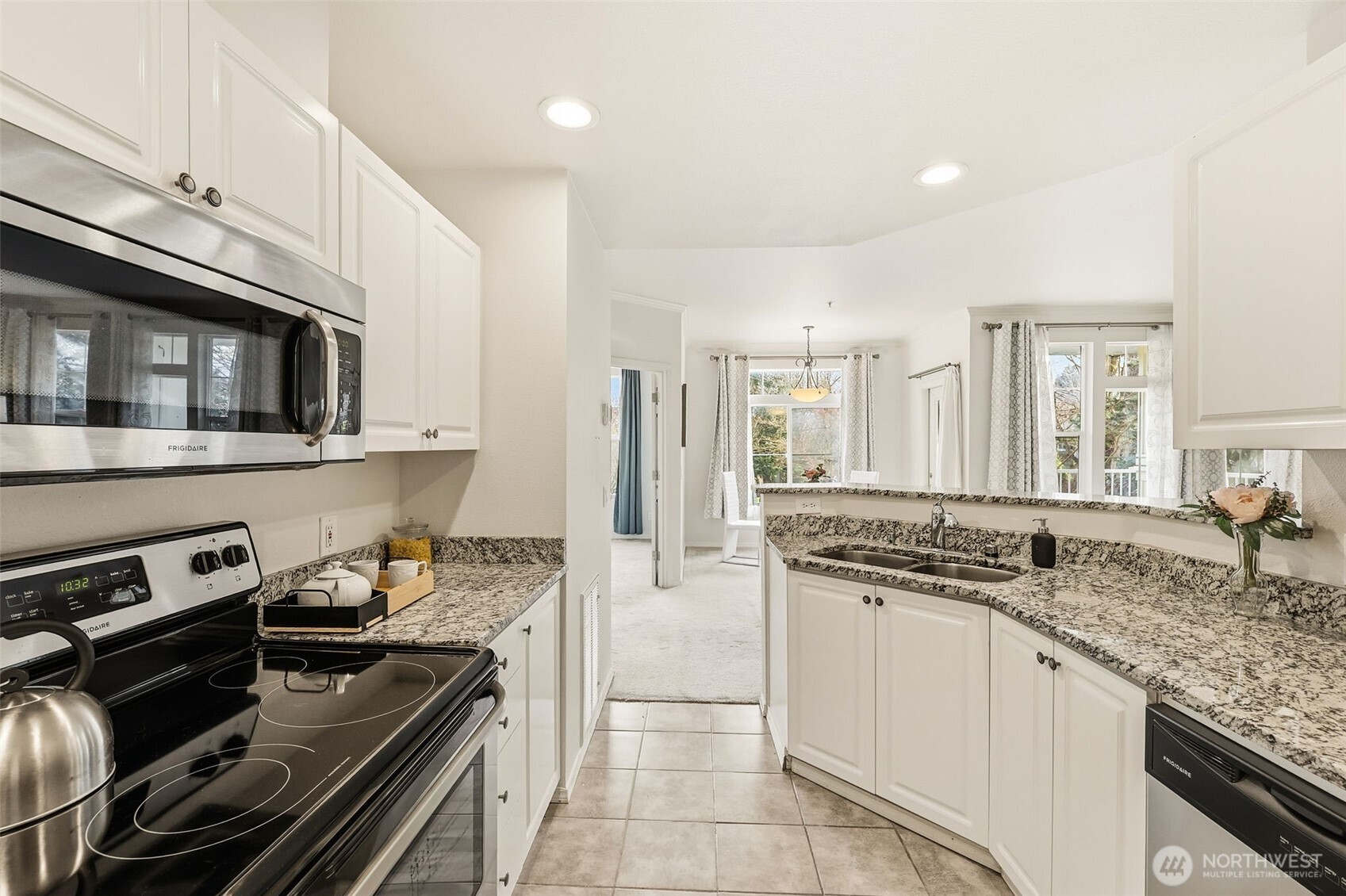 2046 Newport Way NW Issaquah WA 98027