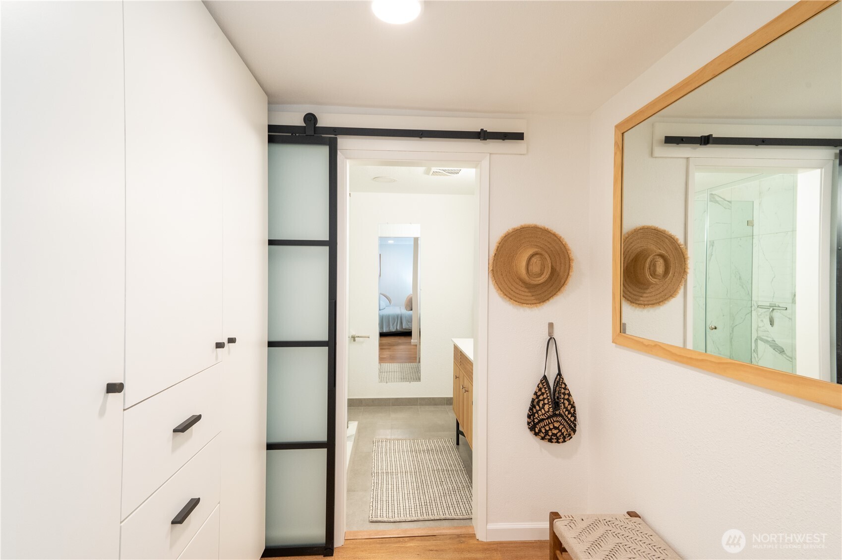 1028 Lakeview Boulevard E Seattle WA 98102