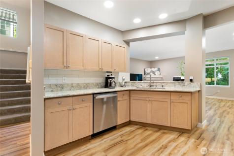 23124 NE 8th Place Sammamish WA 98074