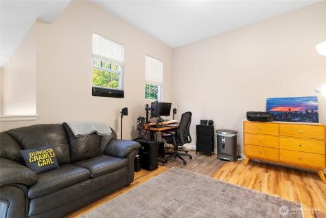 23124 NE 8th Place Sammamish WA 98074