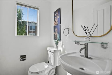5916 S 232nd Court Kent WA 98032