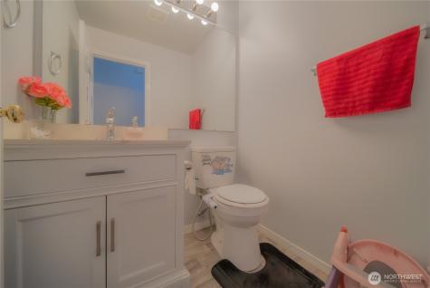 5615 S 233rd Street Kent WA 98032
