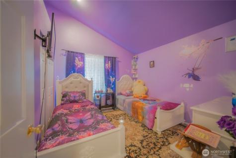 5615 S 233rd Street Kent WA 98032