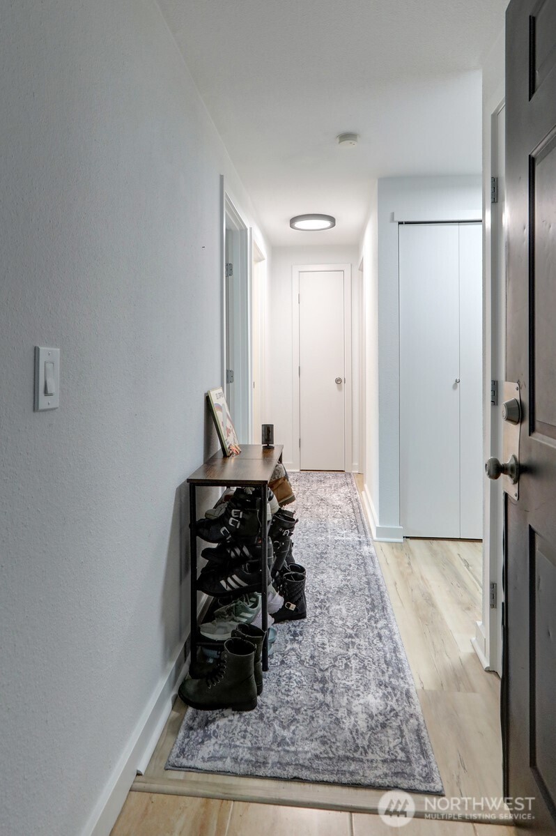 9806 28th Avenue SW Seattle WA 98126