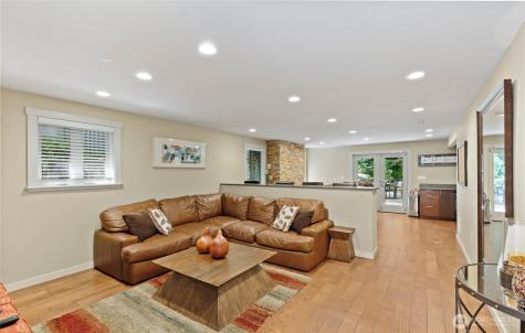 15070 NE 82nd Street Redmond WA 98052