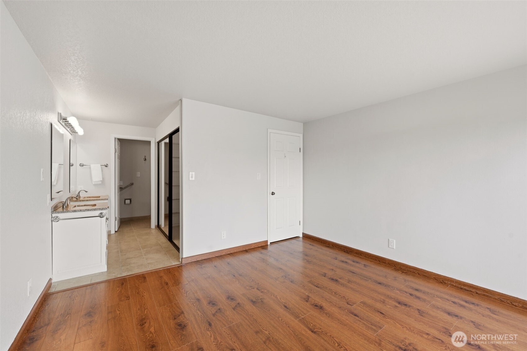 1837 F Street SE Auburn WA 98002