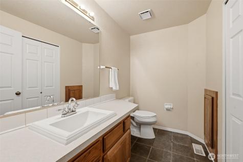 1837 F Street SE Auburn WA 98002