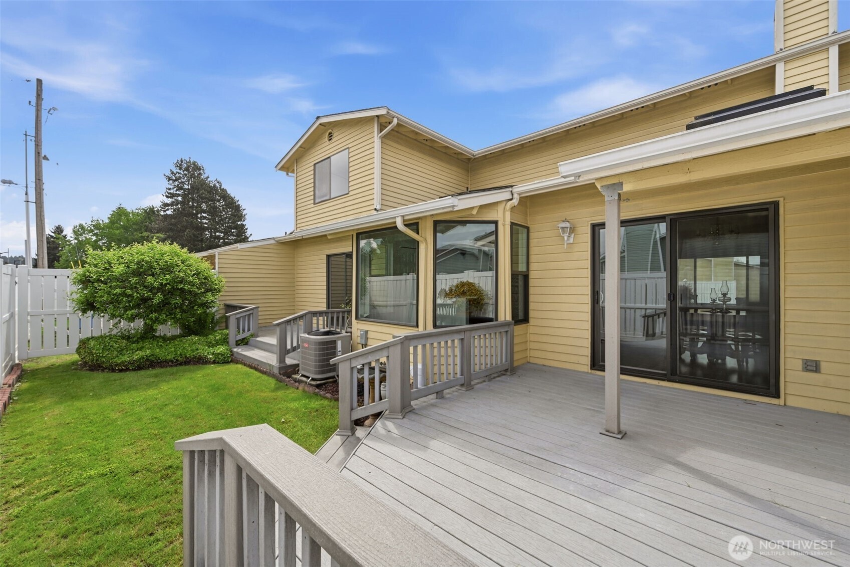 1837 F Street SE Auburn WA 98002
