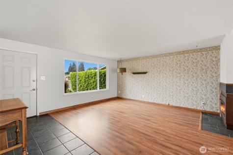 1837 F Street SE Auburn WA 98002