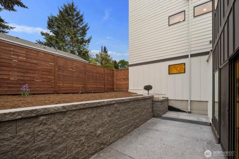 9024 Corliss Avenue N Seattle WA 98103