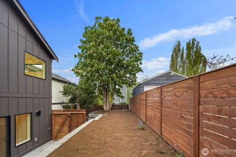 9024 Corliss Avenue N Seattle WA 98103