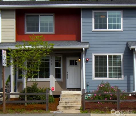 213 Norpoint Way NE Tacoma WA 98422
