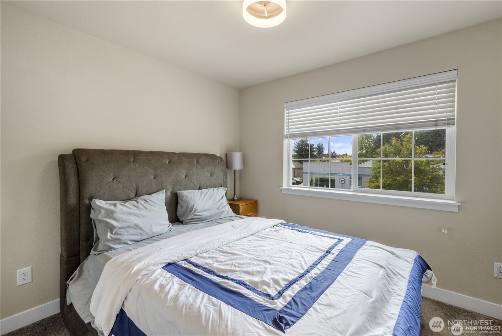 213 Norpoint Way NE Tacoma WA 98422