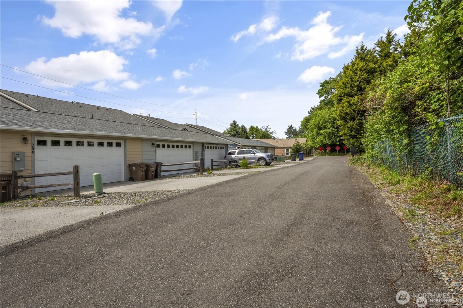 213 Norpoint Way NE Tacoma WA 98422