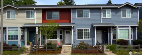 213 Norpoint Way NE Tacoma WA 98422
