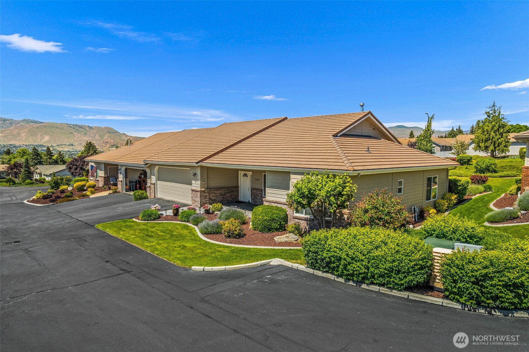 1380 Eastmont Avenue East Wenatchee WA 98802