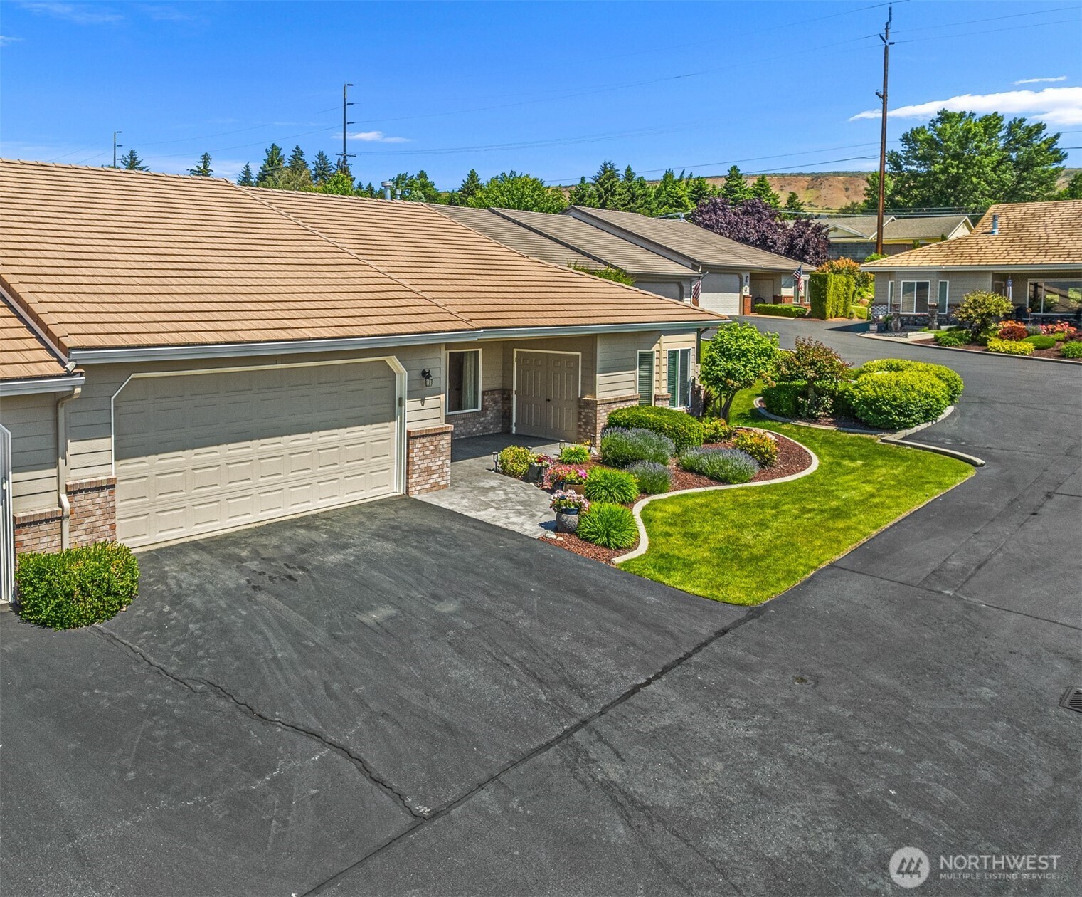 1380 Eastmont Avenue East Wenatchee WA 98802