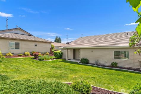 1380 Eastmont Avenue East Wenatchee WA 98802
