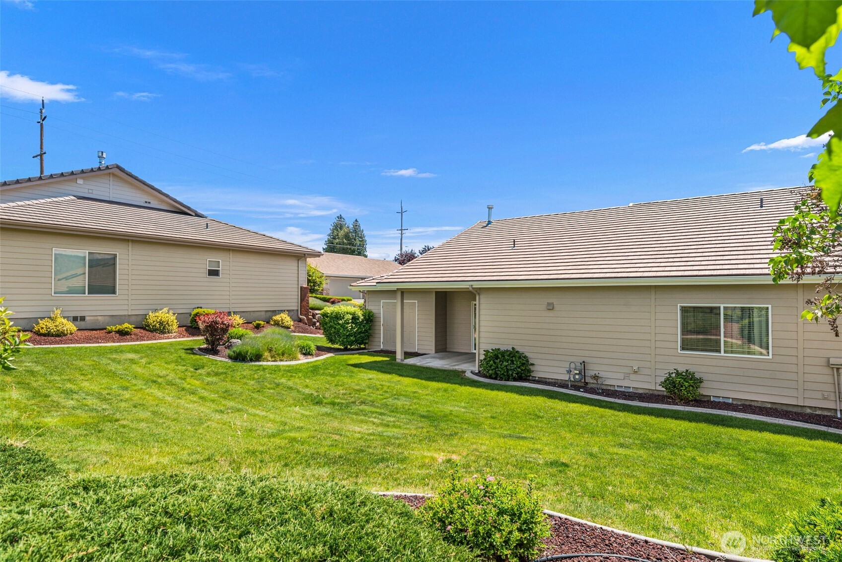 1380 Eastmont Avenue East Wenatchee WA 98802