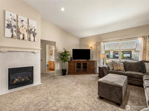 1380 Eastmont Avenue East Wenatchee WA 98802