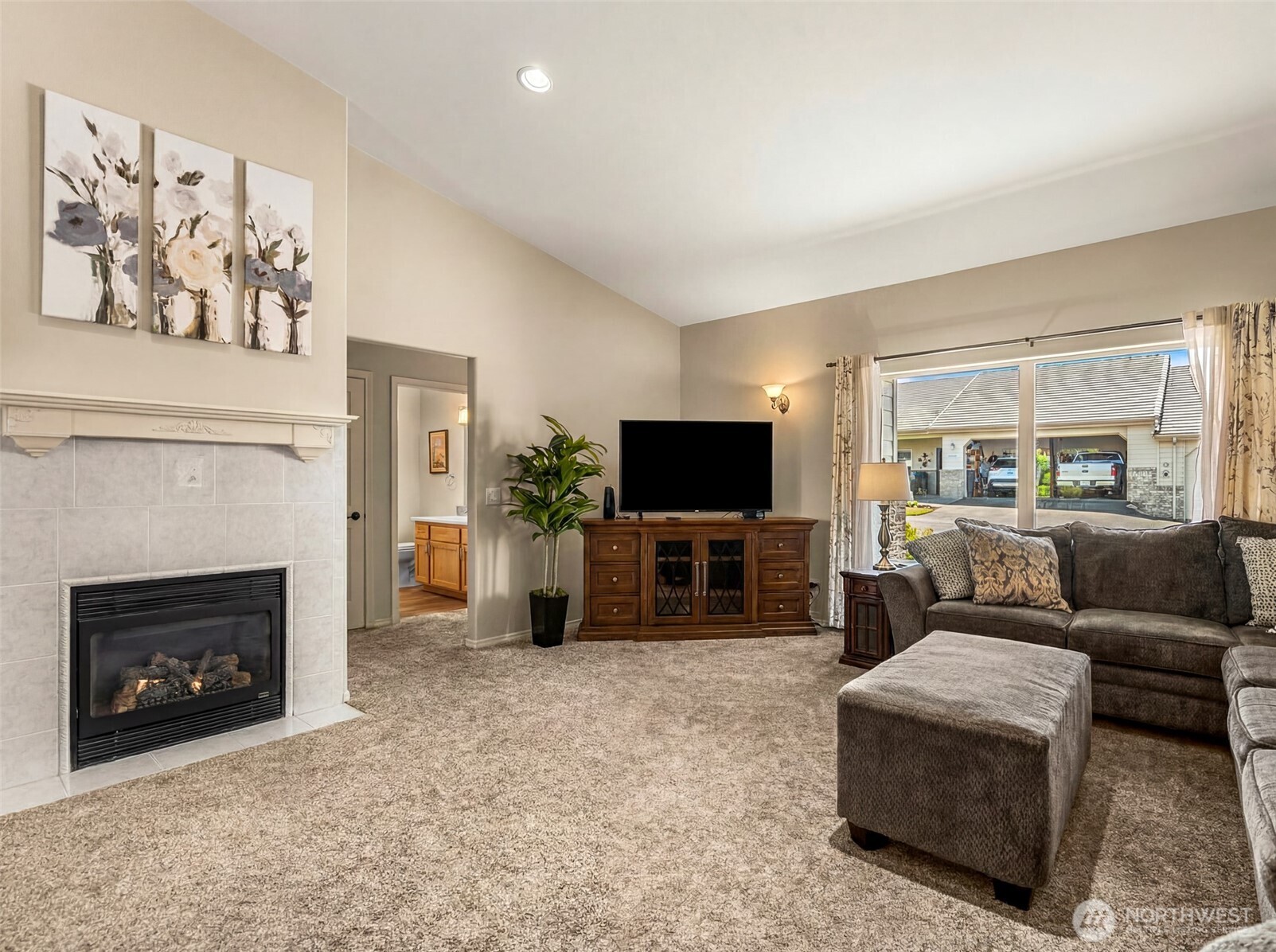 1380 Eastmont Avenue East Wenatchee WA 98802
