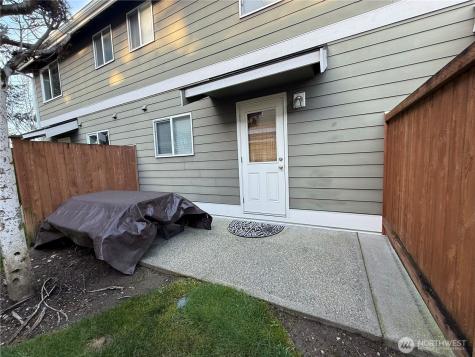 12002 113th Avenue Ct E Puyallup WA 98374