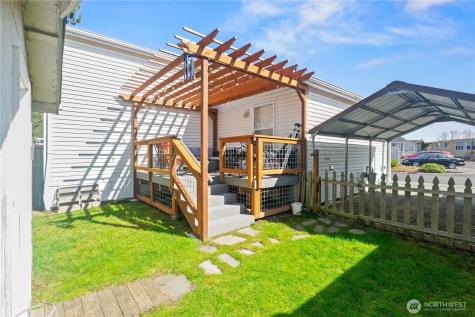 4751 Birch Bay Lynden Road Blaine WA 98230